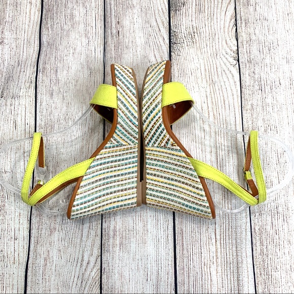 Dolce by Mojo Moxy Striped Sandal Wedges - Picture 6 of 6